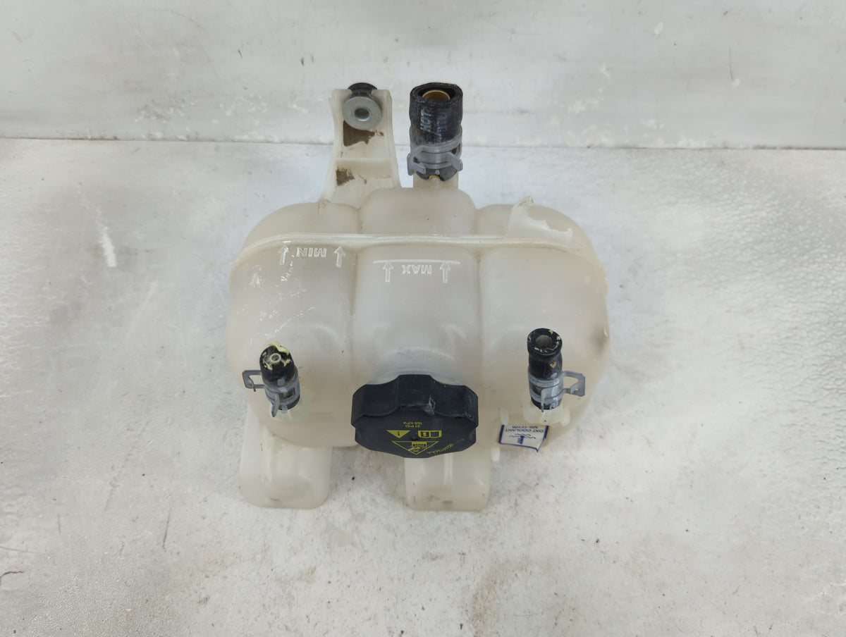 2020 Chrysler Voyager Radiator Coolant Overflow Expansion Tank Bottle 1433254 - Oemusedautoparts1.com