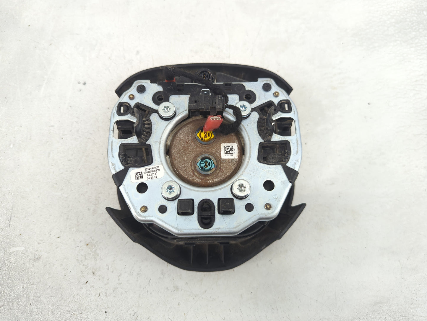 2022 Chrysler Voyager Air Bag Driver Left Steering Wheel Mounted P/N:625243900H 900H0898878, AL10147 Fits OEM Used Auto Part