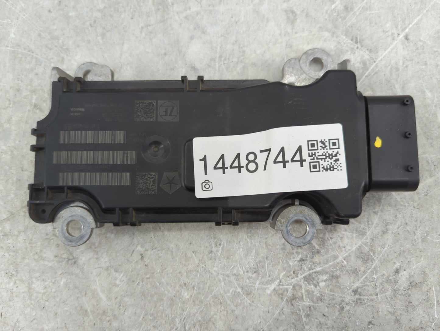 2020-2022 Chrysler Voyager Transmission Control Module Tcu Tcm - Oemusedautoparts1.com