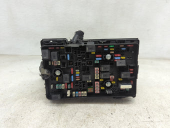 compare product 2020-2022 Chrysler Voyager Fusebox Fuse Box Panel Relay Module P/N:04692143AA Fits Fits 2020 2021 2022 OEM Used Auto Parts