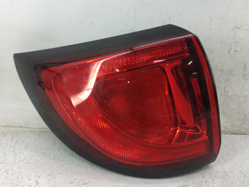 2020-2022 Chrysler Voyager Tail Light Assembly Driver Left OEM P/N:P68229029AD Fits Fits 2017 2018 2019 2020 2021 2022 OEM U
