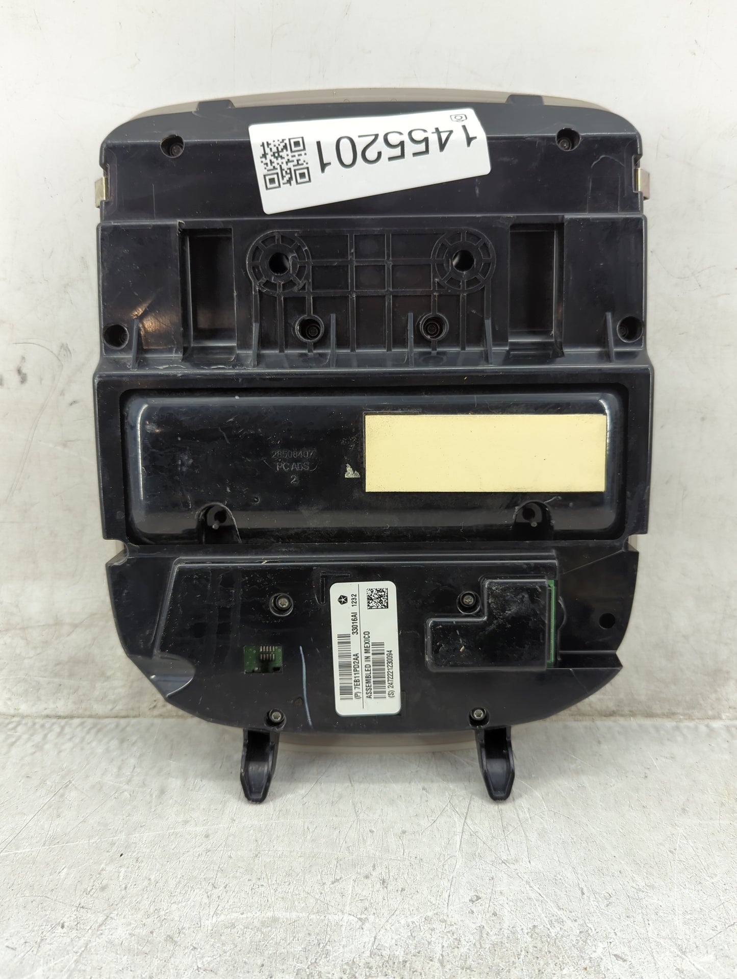 2022 Chrysler Voyager Overhead Roof Console - Oemusedautoparts1.com