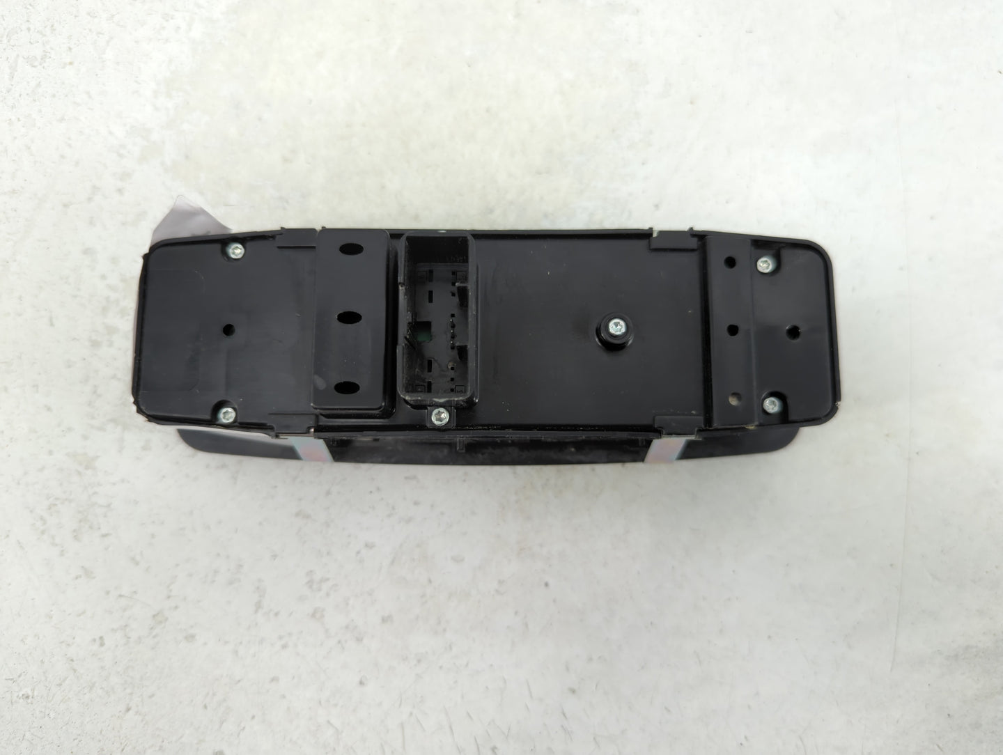 2020-2022 Chrysler Voyager Master Power Window Switch Replacement Driver Side Left P/N:68234092AC Fits OEM Used Auto Parts -
