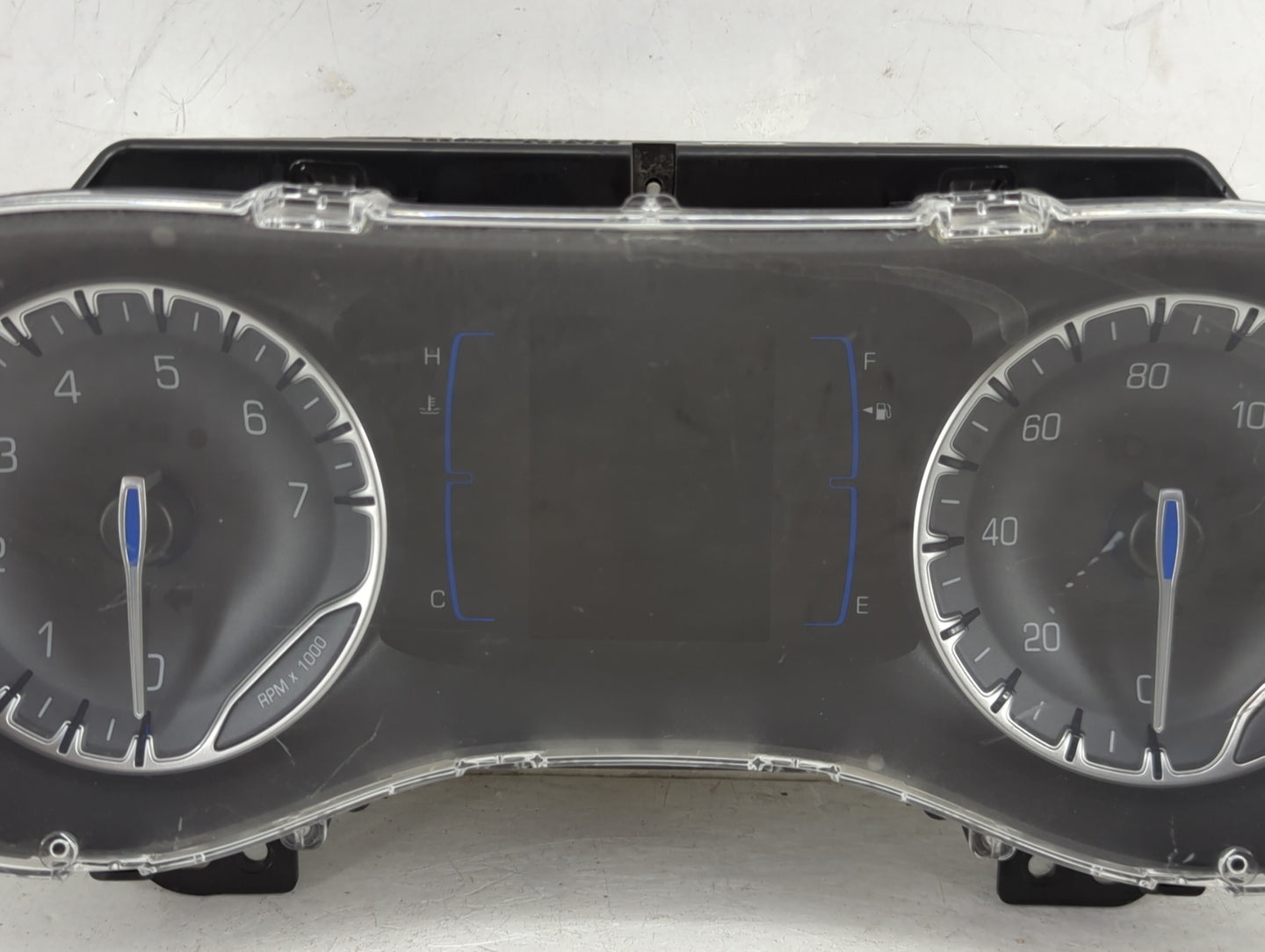 2022 Chrysler Voyager Instrument Cluster Speedometer Gauges P/N:68529070AA CR-0046-501-MR-C000 Miles: Fits OEM Used Auto Par