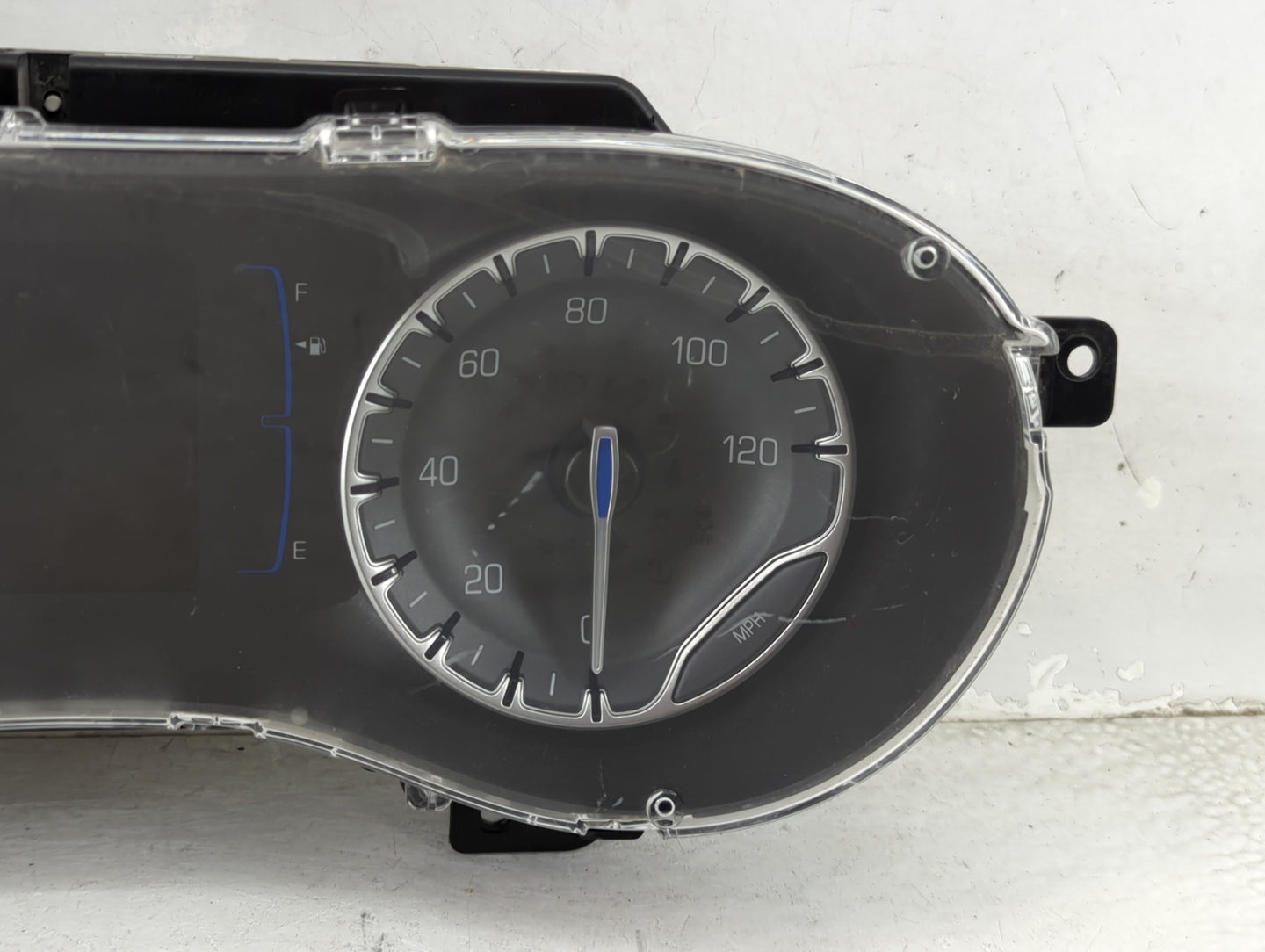 2022 Chrysler Voyager Instrument Cluster Speedometer Gauges P/N:68529070AA CR-0046-501-MR-C000 Miles: Fits OEM Used Auto Par