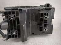 2020-2022 Chrysler Voyager Fusebox Fuse Box Panel Relay Module P/N:68530802AA 6351-5316/001, 6356-5509 Fits Fits 2020 2021 2