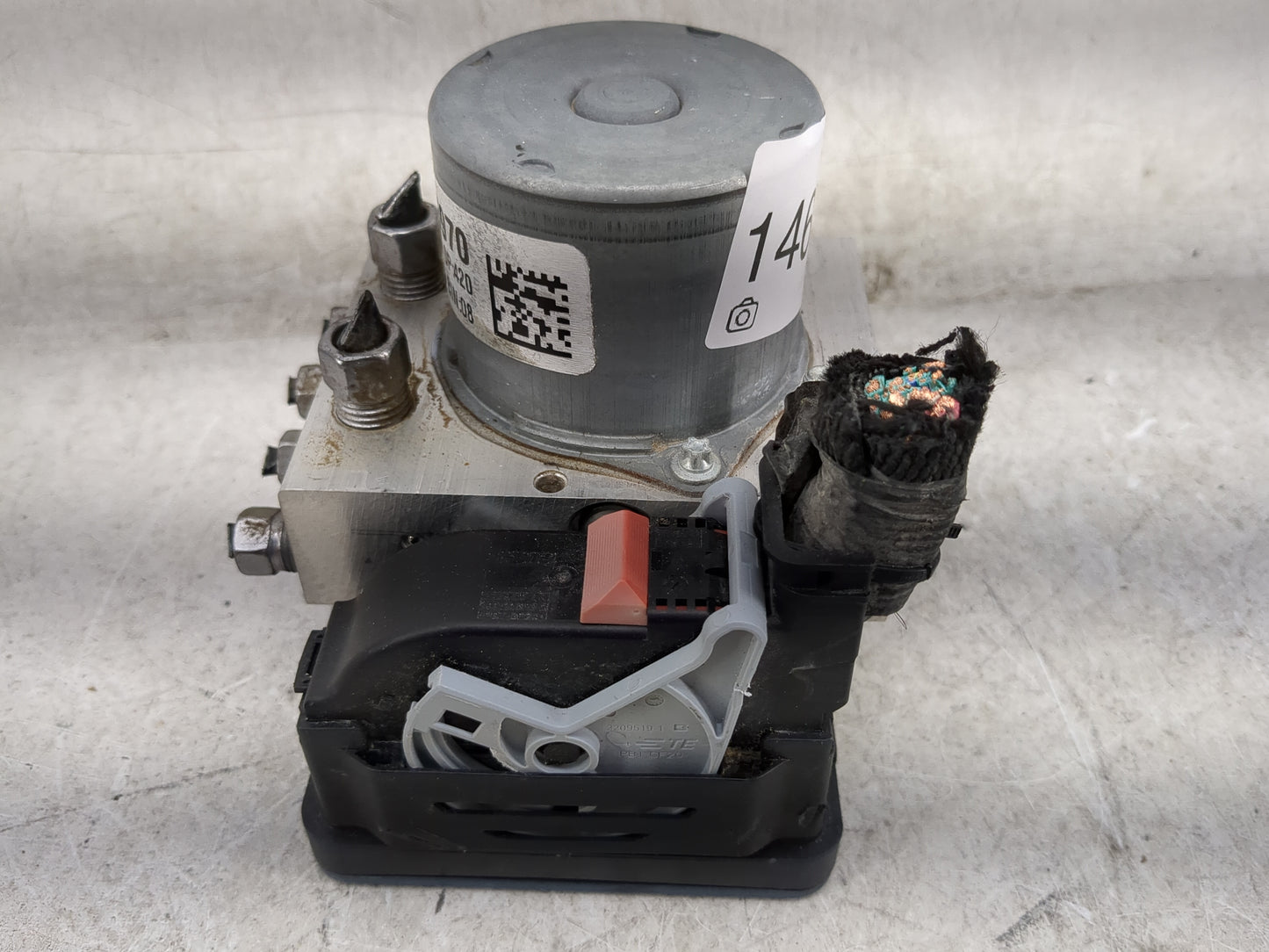 2022 Chrysler Voyager ABS Pump Control Module Replacement P/N:68577673AA Fits Fits 2020 2021 OEM Used Auto Parts - Oemusedau