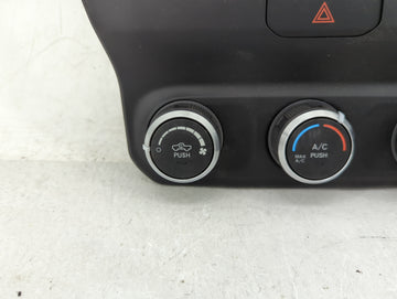 2022 Dodge 3500 Pickup Climate Control Module Temperature AC/Heater Replacement P/N:P68340281AD 17023199-04 Fits Fits 2020 2021 OEM Used Auto Parts