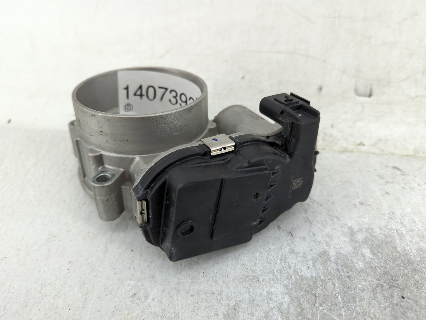 2013-2022 Dodge Challenger Throttle Body P/N:53034251AD Fits Fits 2012 2013 2014 2015 2016 2017 2018 2019 2020 2021 2022 OEM