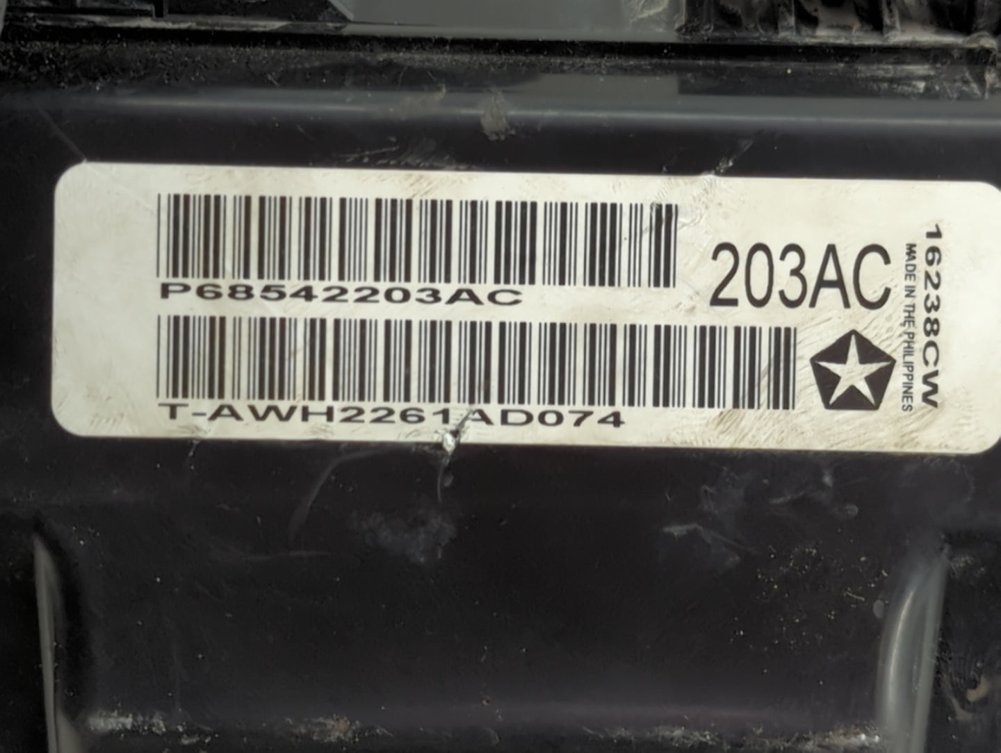 2021-2022 Dodge Challenger Fusebox Fuse Box Panel Relay Module P/N:P68542203AC Fits Fits 2021 2022 OEM Used Auto Parts - Oem