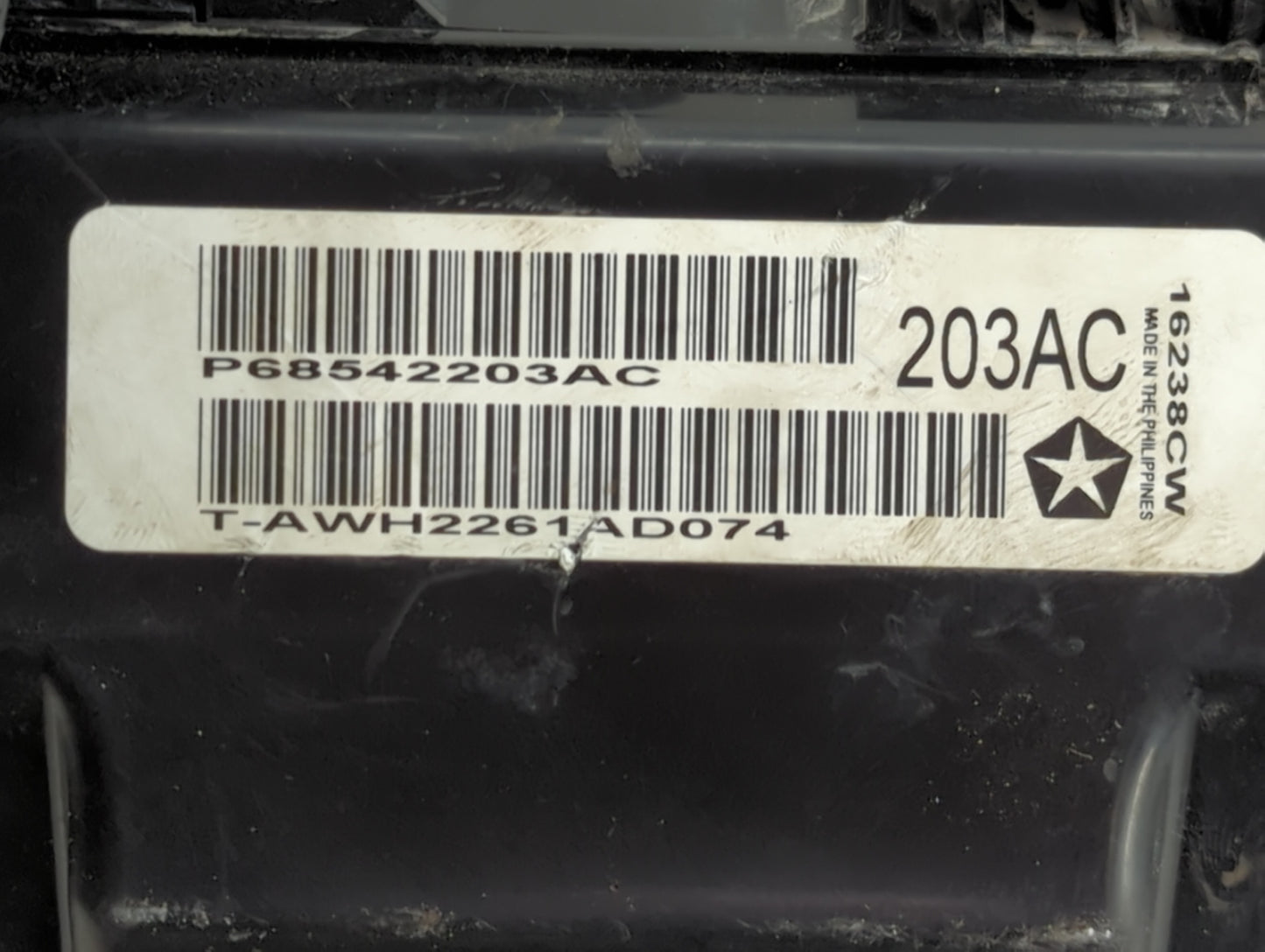 2021-2022 Dodge Challenger Fusebox Fuse Box Panel Relay Module P/N:P68542203AC Fits Fits 2021 2022 OEM Used Auto Parts - Oem