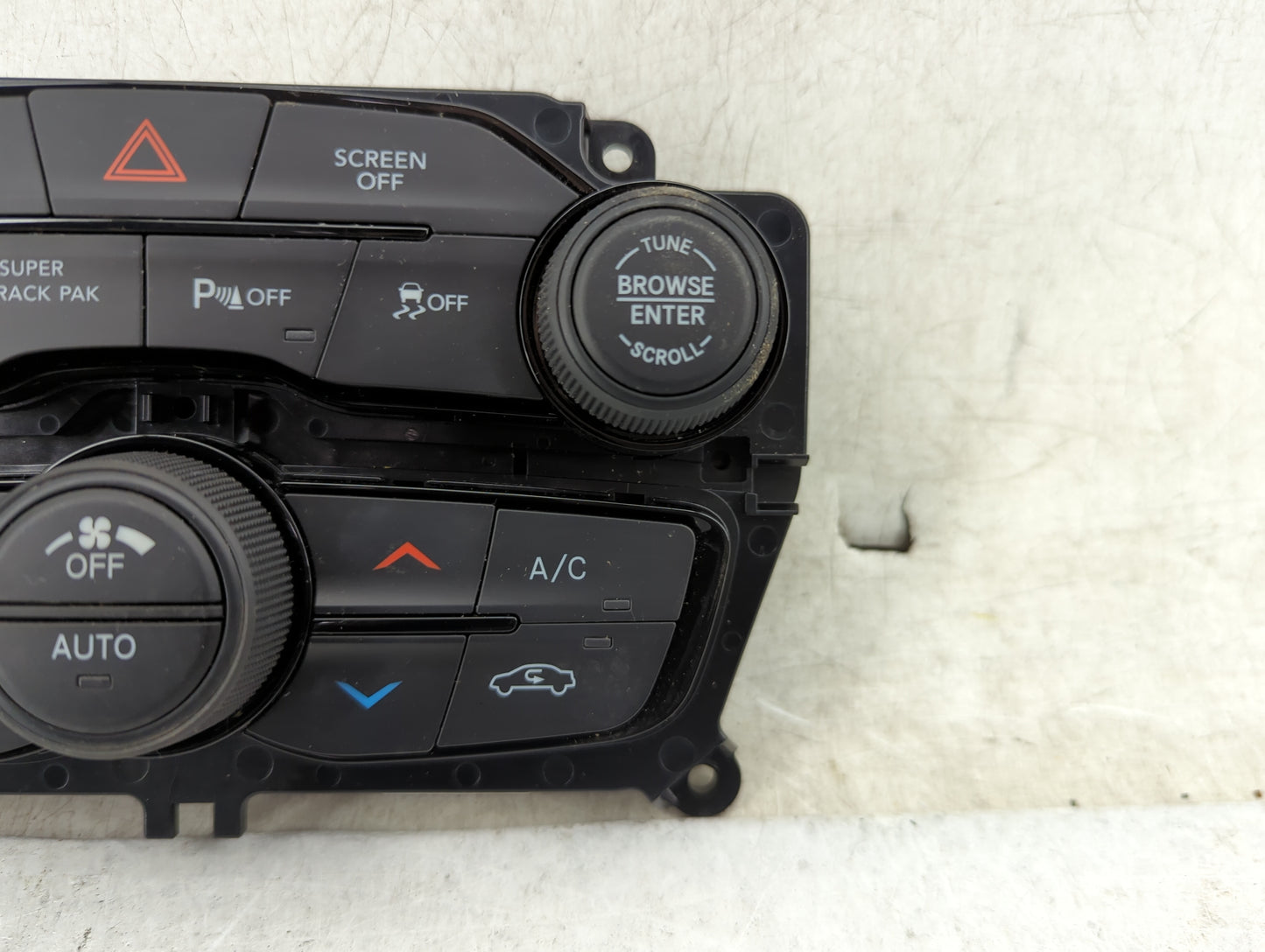 2022 Dodge Challenger Climate Control Module Temperature AC/Heater Replacement P/N:P68293608AE 20590101 Fits OEM Used Auto P