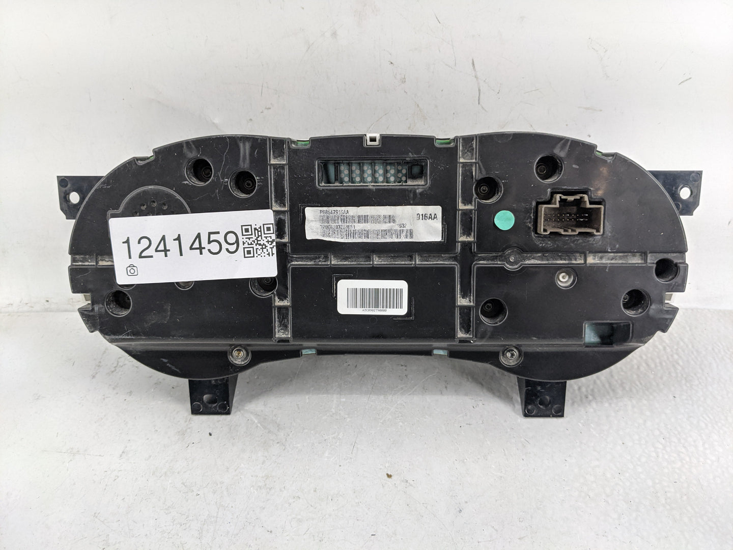 2021-2022 Dodge Charger Instrument Cluster Speedometer Gauges Fits Fits 2021 2022 OEM Used Auto Parts - Oemusedautoparts1.co