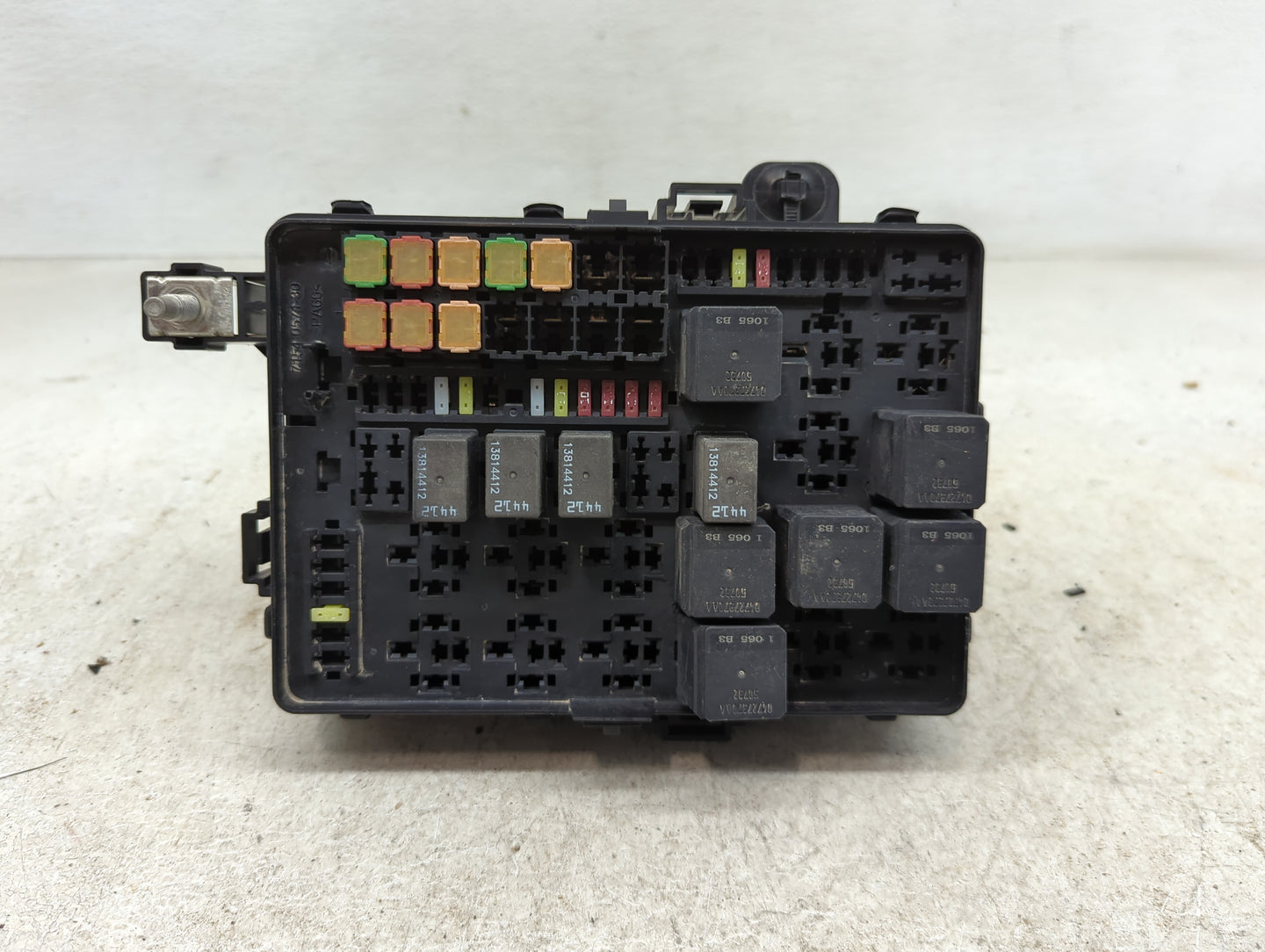 Dodge Charger Fusebox Fuse Box Relay Module Tipm P68542421ab - Oemusedautoparts1.com