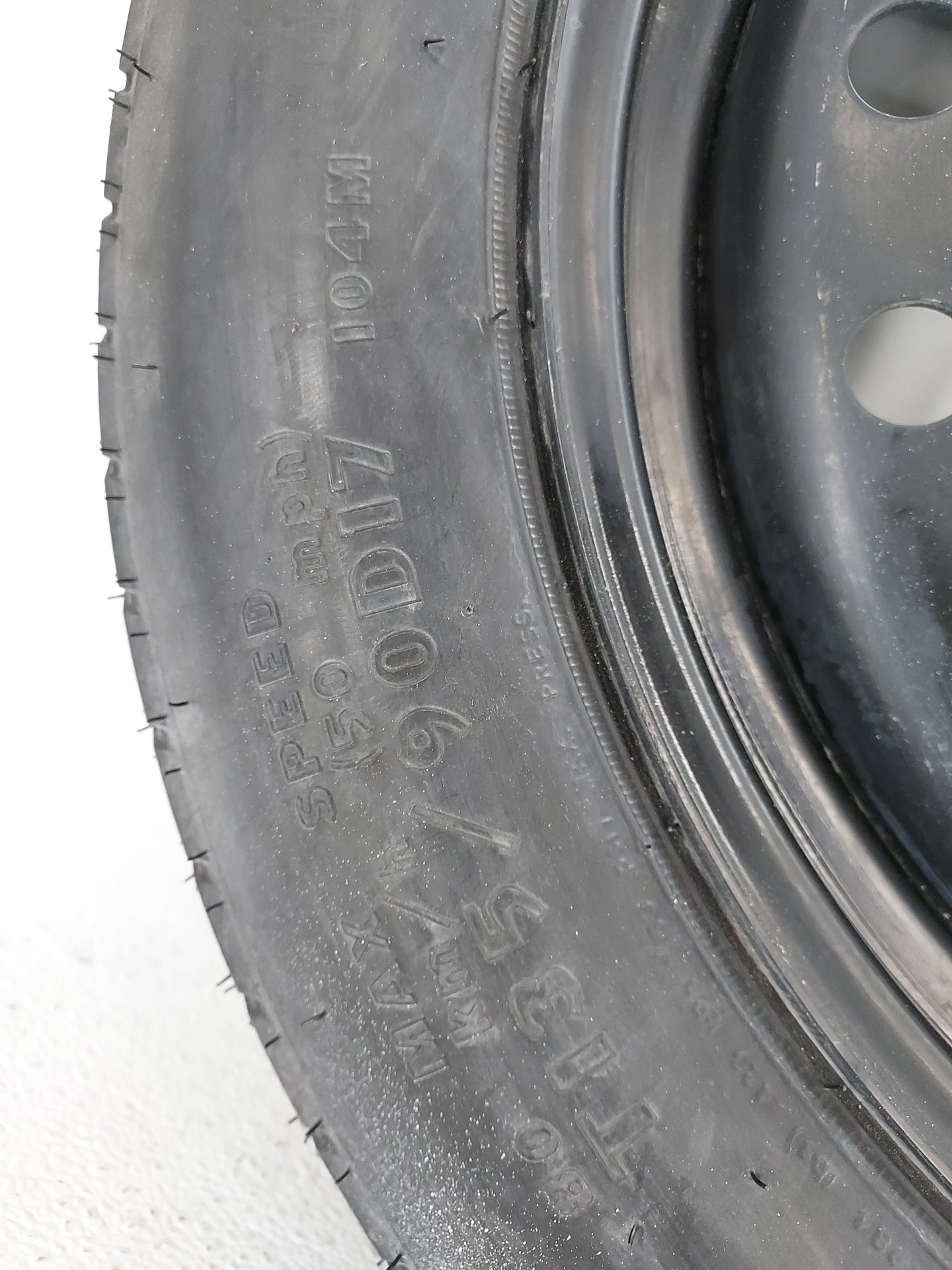2006-2022 Dodge Charger Spare Donut Tire Wheel Rim Oem 1420765 - Oemusedautoparts1.com