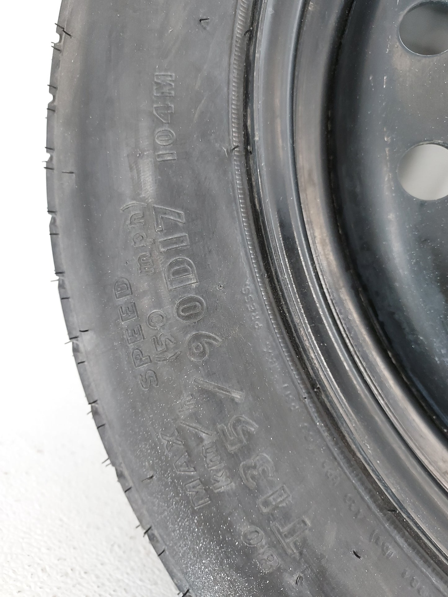 2006-2022 Dodge Charger Spare Donut Tire Wheel Rim Oem 1420765 - Oemusedautoparts1.com