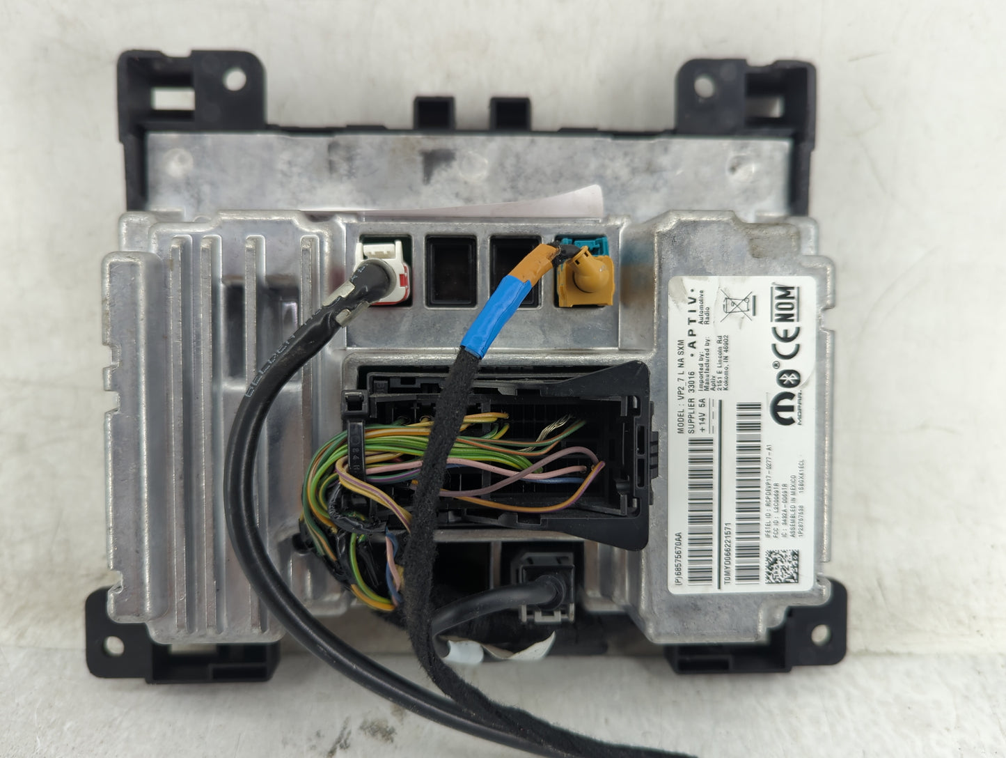 2022 Dodge Charger Radio AM FM Cd Player Receiver Replacement P/N:68575670AA Fits OEM Used Auto Parts - Oemusedautoparts1.co