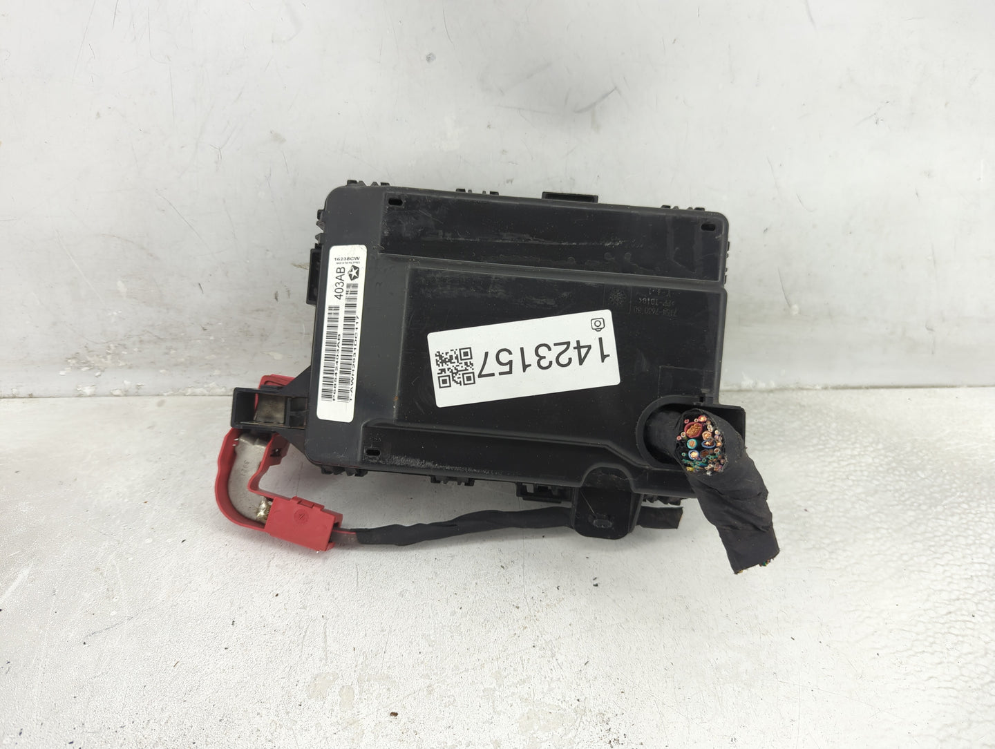 2022 Dodge Charger Fusebox Fuse Box Panel Relay Module P/N:P68542403AB Fits OEM Used Auto Parts - Oemusedautoparts1.com