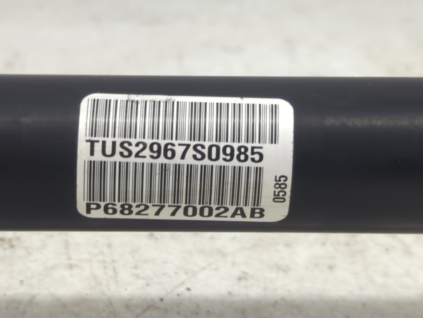 2015-2022 Dodge Charger Axle Shaft Rear Driver Cv C/v - Oemusedautoparts1.com
