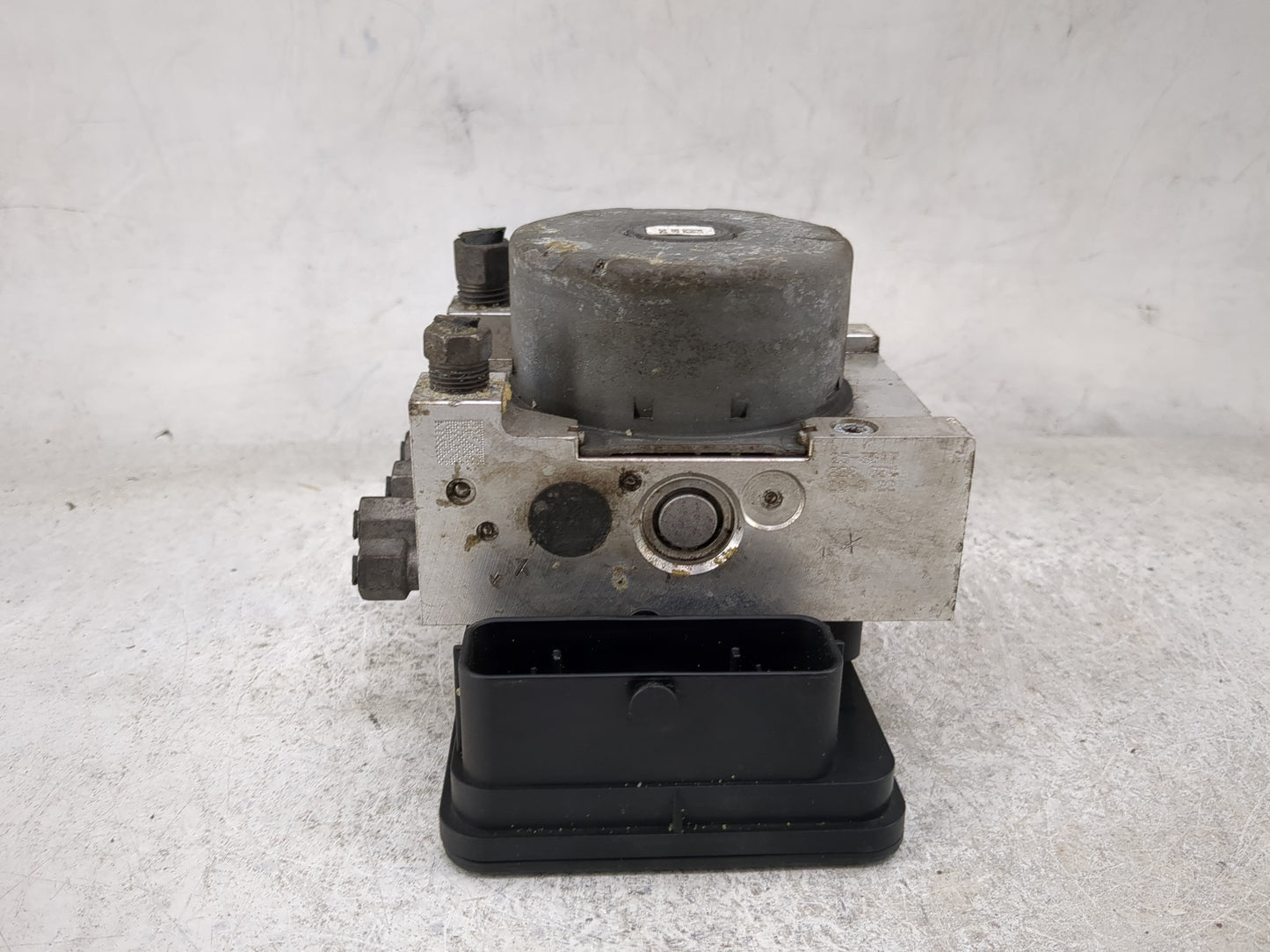 2015-2022 Dodge Charger ABS Pump Control Module Replacement P/N:P68500121AC 25.0220-1528.4 Fits OEM Used Auto Parts - Oemuse