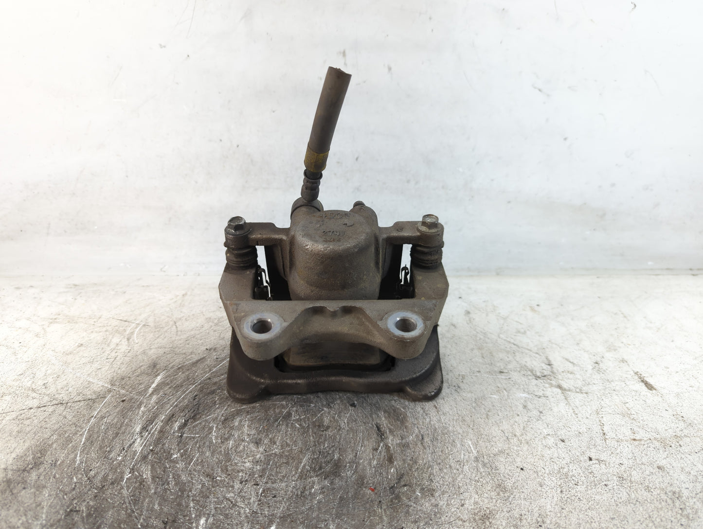 2022 Dodge Charger Front Passenger Right Brake Caliper - Oemusedautoparts1.com