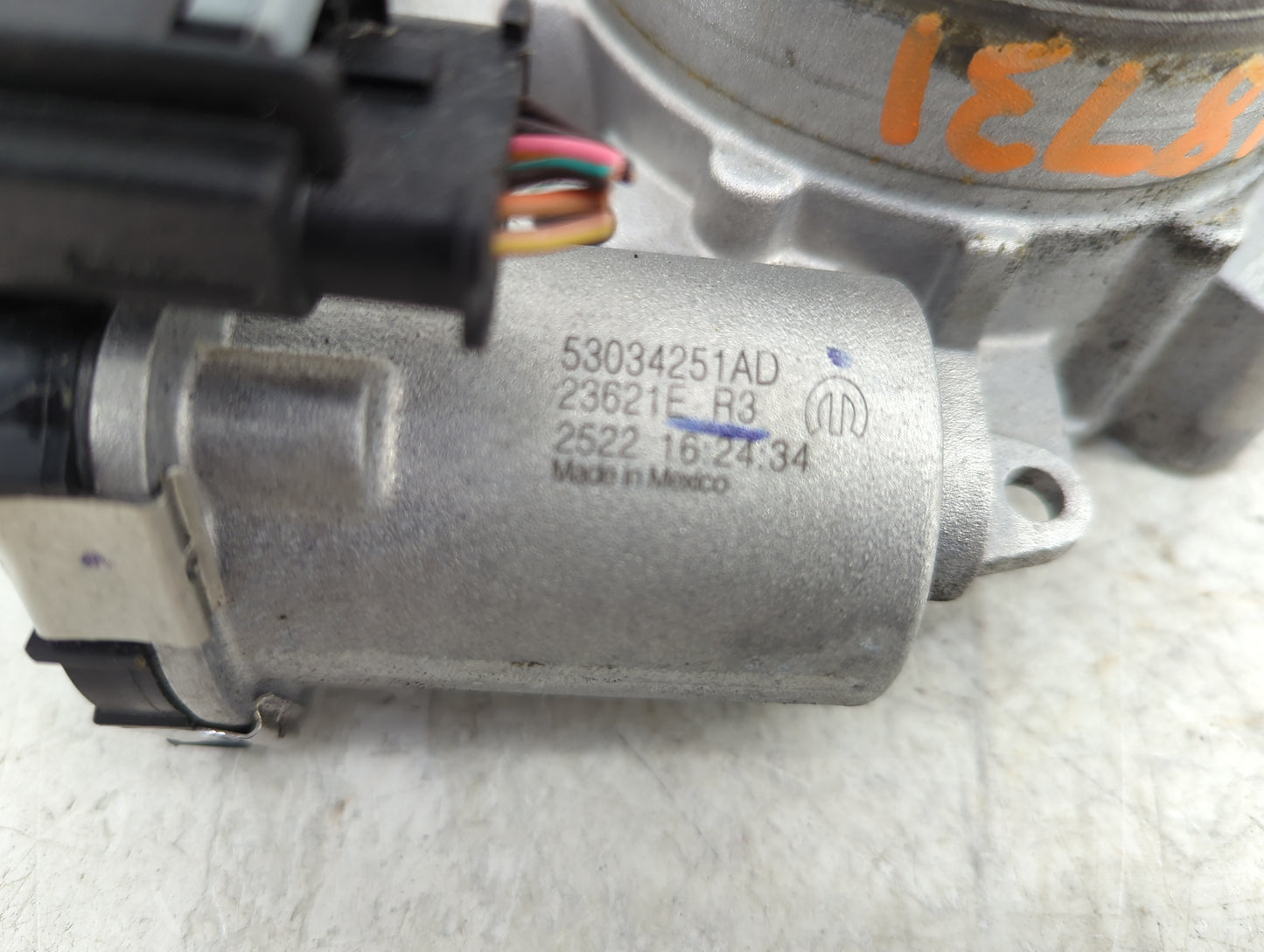 2014-2022 Dodge Durango Throttle Body P/N:53034251AD Fits Fits 2012 2013 2014 2015 2016 2017 2018 2019 2020 2021 2022 OEM Us