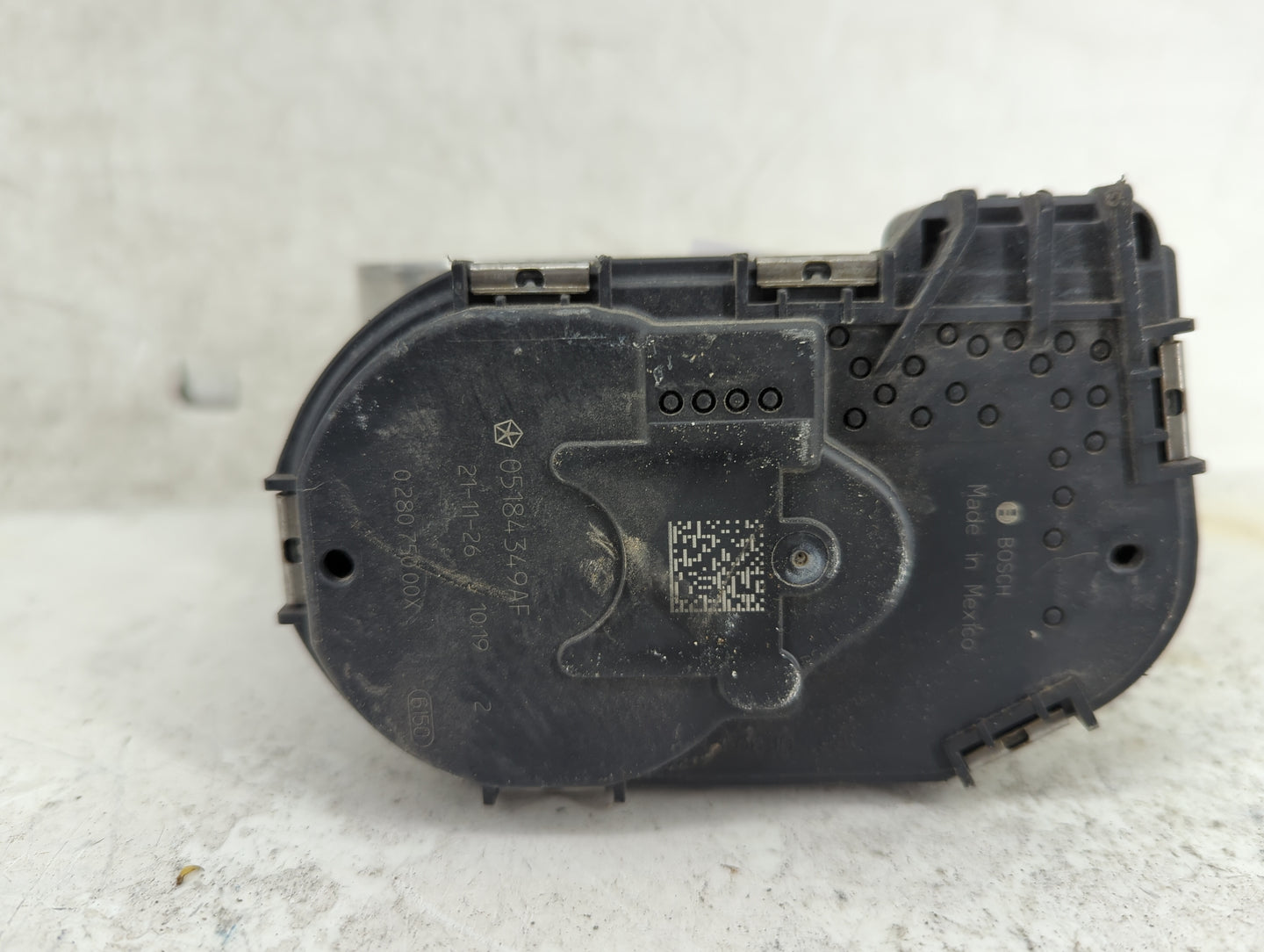 2011-2022 Dodge Durango Throttle Body P/N:05184349AF 0 280 750 00X Fits OEM Used Auto Parts - Oemusedautoparts1.com