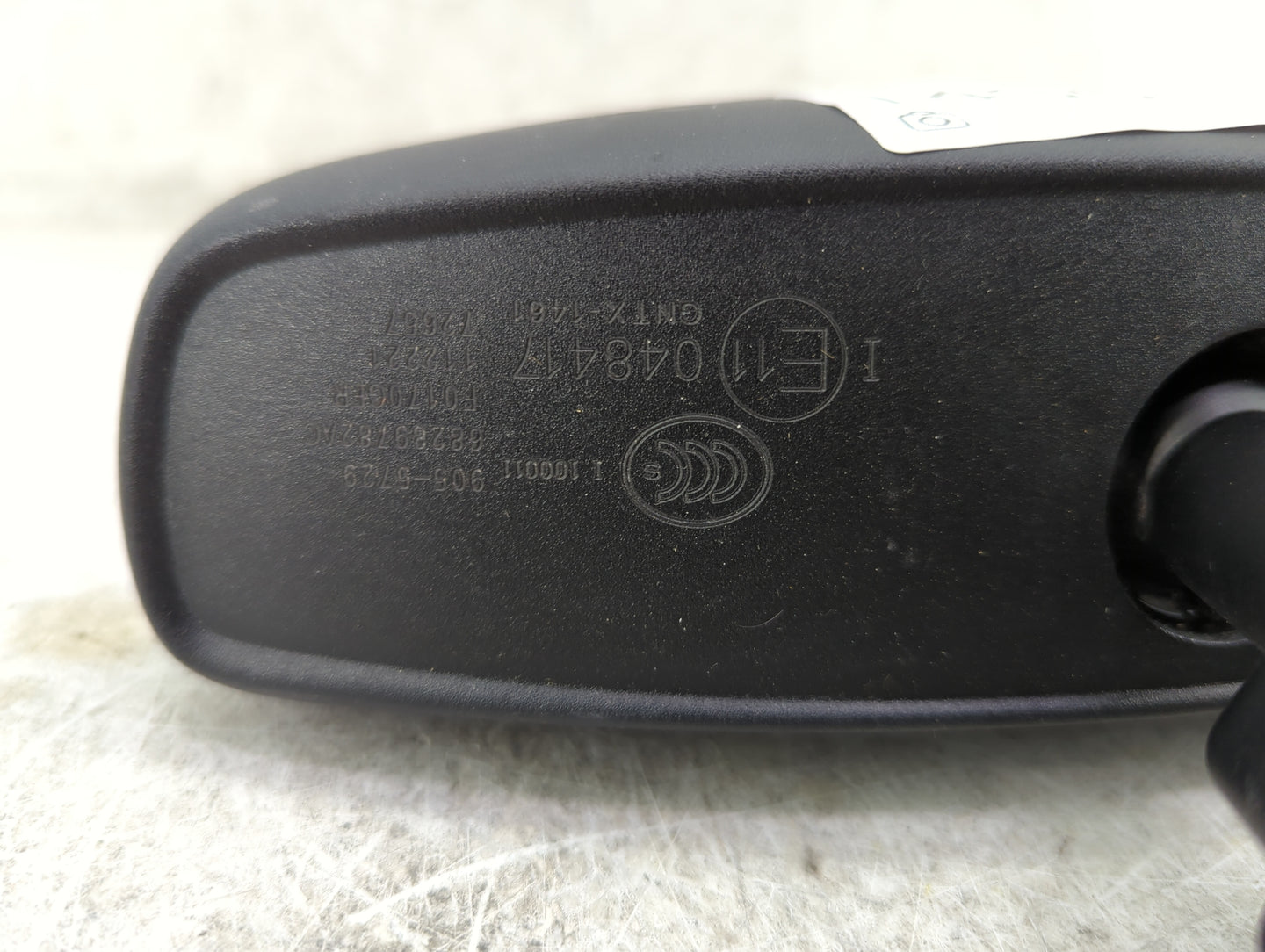 2022 Dodge Durango Interior Rear View Mirror Replacement OEM P/N:048417 GNTX-1461, 68289787AC, F01700EF Fits OEM Used Auto P