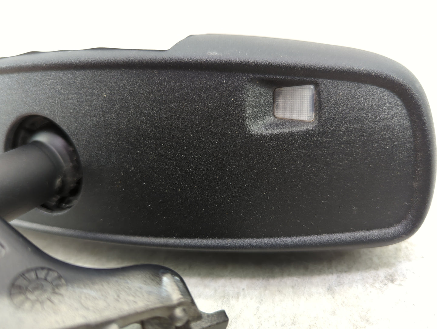 2022 Dodge Durango Interior Rear View Mirror Replacement OEM P/N:048417 GNTX-1461, 68289787AC, F01700EF Fits OEM Used Auto P