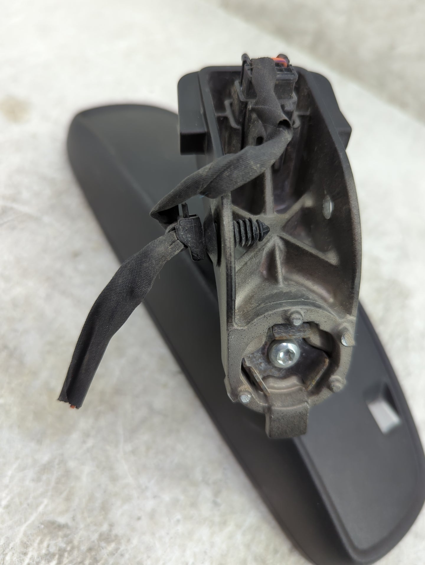 2022 Dodge Durango Interior Rear View Mirror Replacement OEM P/N:048417 GNTX-1461, 68289787AC, F01700EF Fits OEM Used Auto P