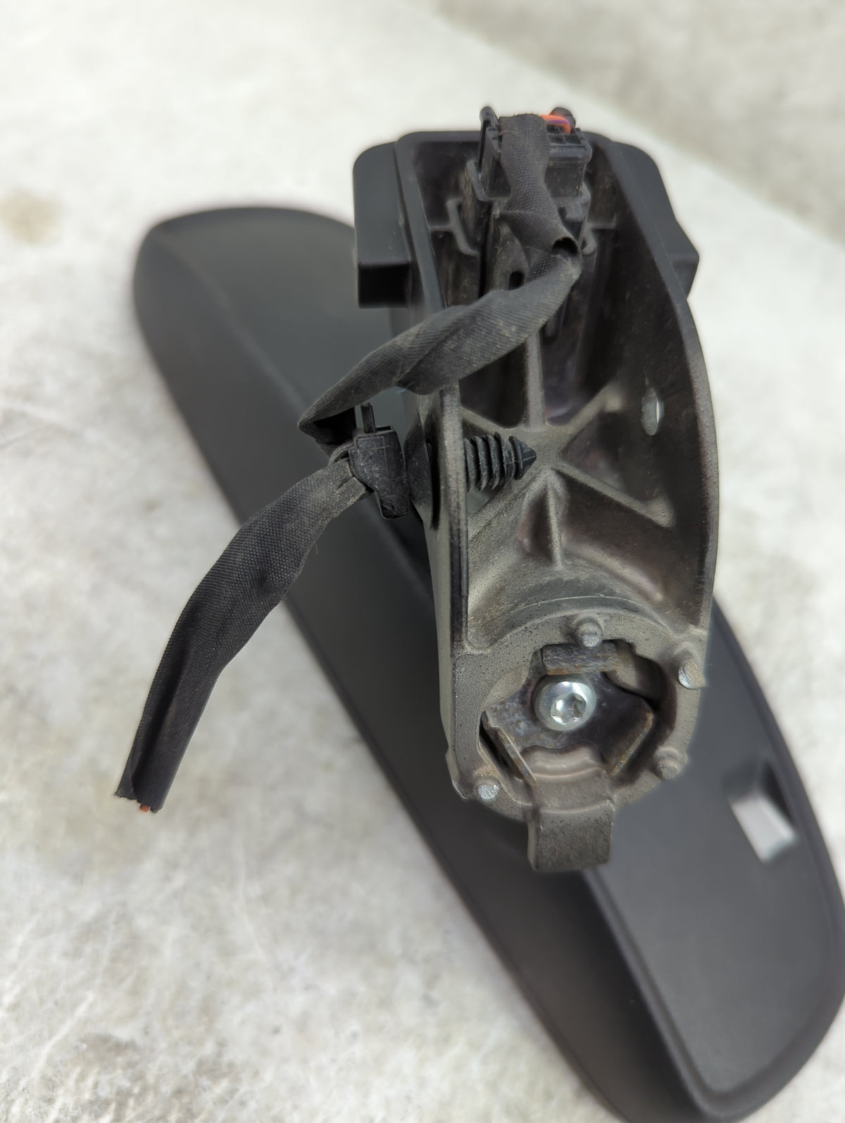 2022 Dodge Durango Interior Rear View Mirror Replacement OEM P/N:048417 GNTX-1461, 68289787AC, F01700EF Fits OEM Used Auto P