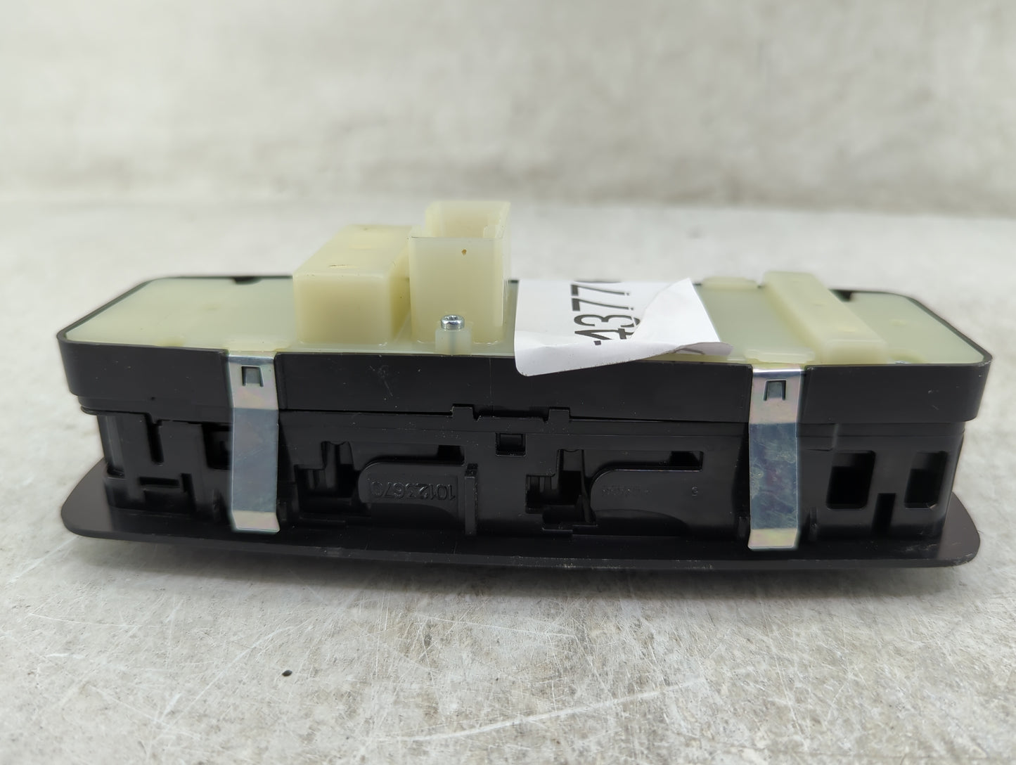 2022 Dodge Durango Master Power Window Switch Replacement Driver Side Left P/N:68319802AA Fits OEM Used Auto Parts - Oemused
