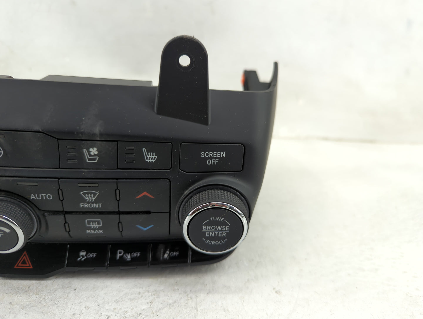 2021-2022 Dodge Durango Climate Control Module Temperature AC/Heater Replacement P/N:P68465677AC 17036487-03 Fits Fits 2021 