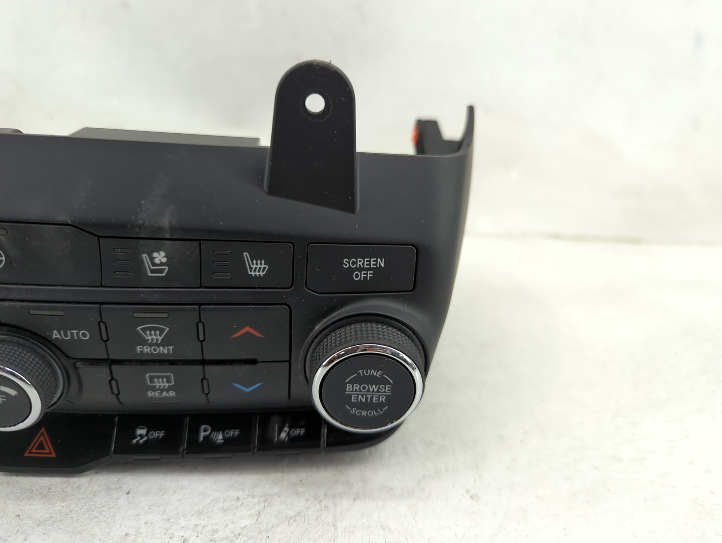 2021-2022 Dodge Durango Climate Control Module Temperature AC/Heater Replacement P/N:P68465677AC 17036487-03 Fits Fits 2021 