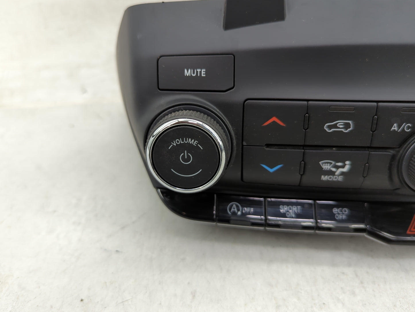 2021-2022 Dodge Durango Climate Control Module Temperature AC/Heater Replacement P/N:P68465666AC 17036476-03 Fits Fits 2021 