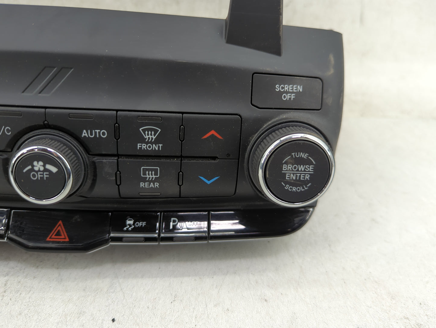 2021-2022 Dodge Durango Climate Control Module Temperature AC/Heater Replacement P/N:P68465666AC 17036476-03 Fits Fits 2021 