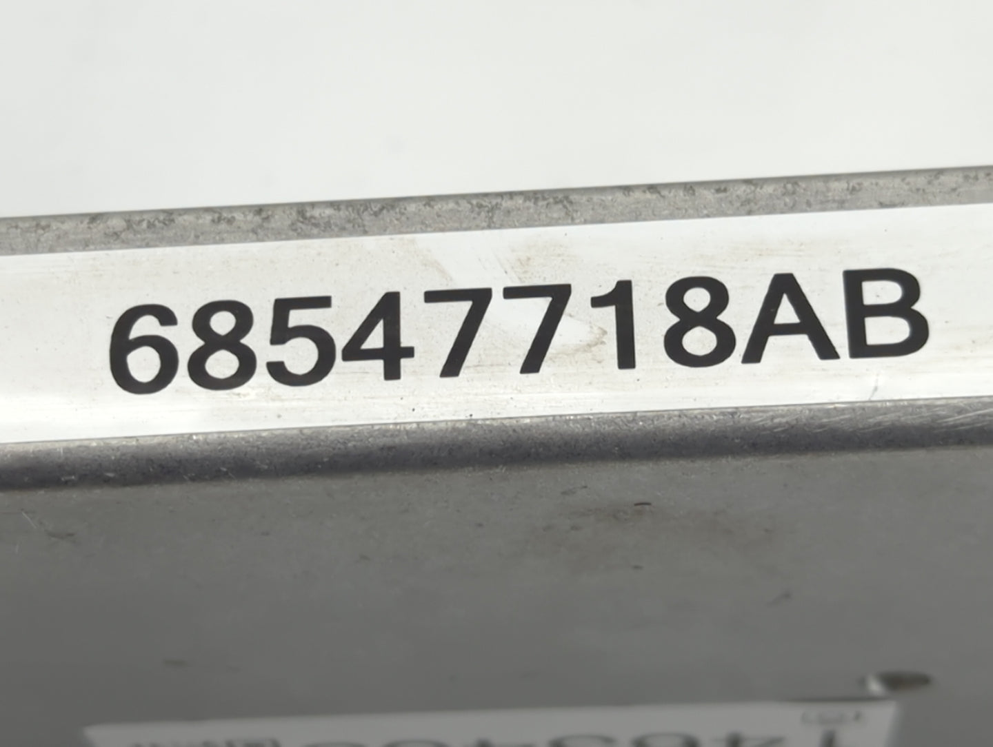 2020-2022 Dodge Durango Radio Speaker Amplifier 68547718ab - Oemusedautoparts1.com