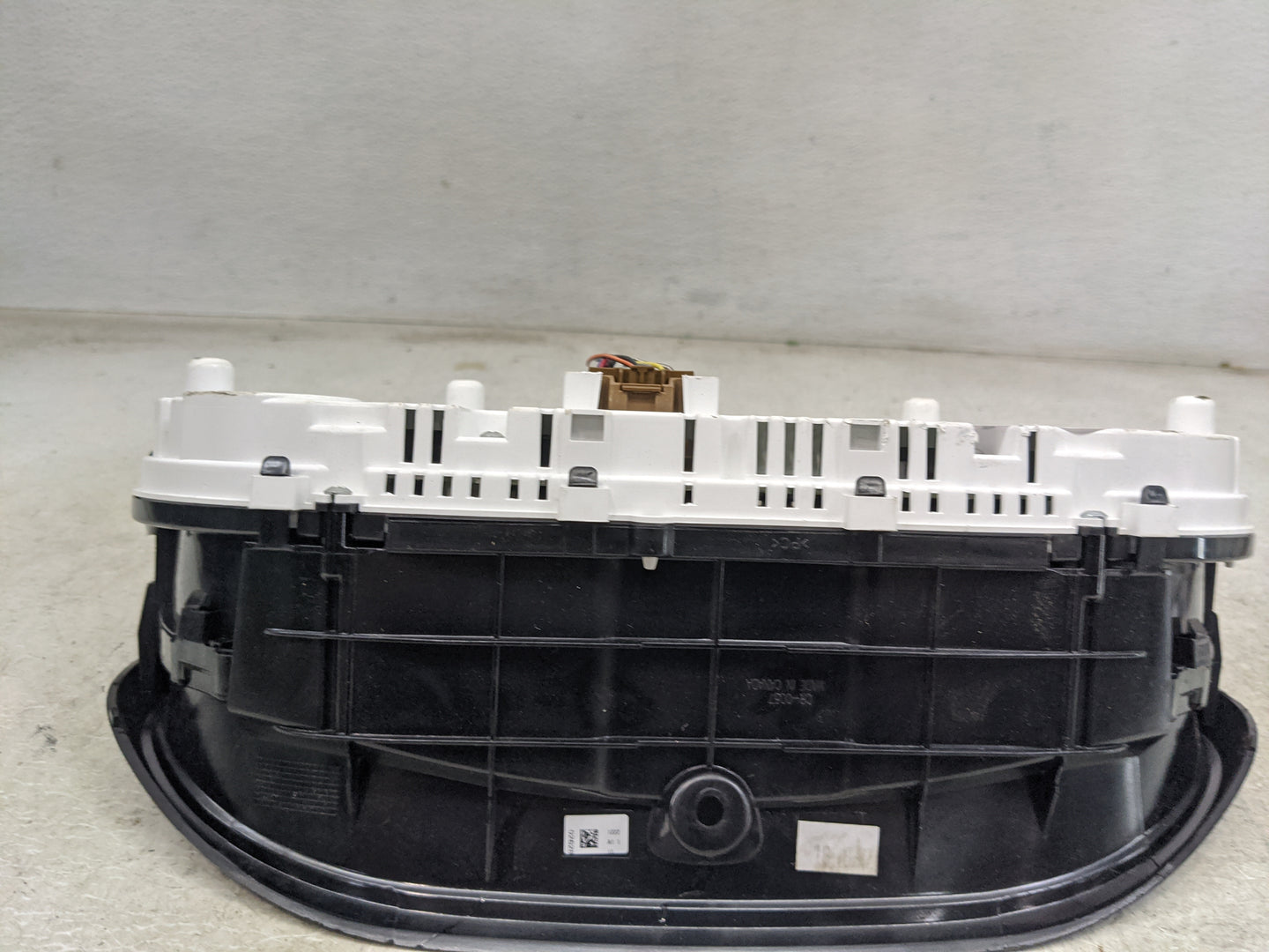 2022 Dodge Durango Instrument Cluster Speedometer Gauges P/N:68537374 68537374AC, CR-0057-305-NR-C002 Miles:15K Fits OEM Use