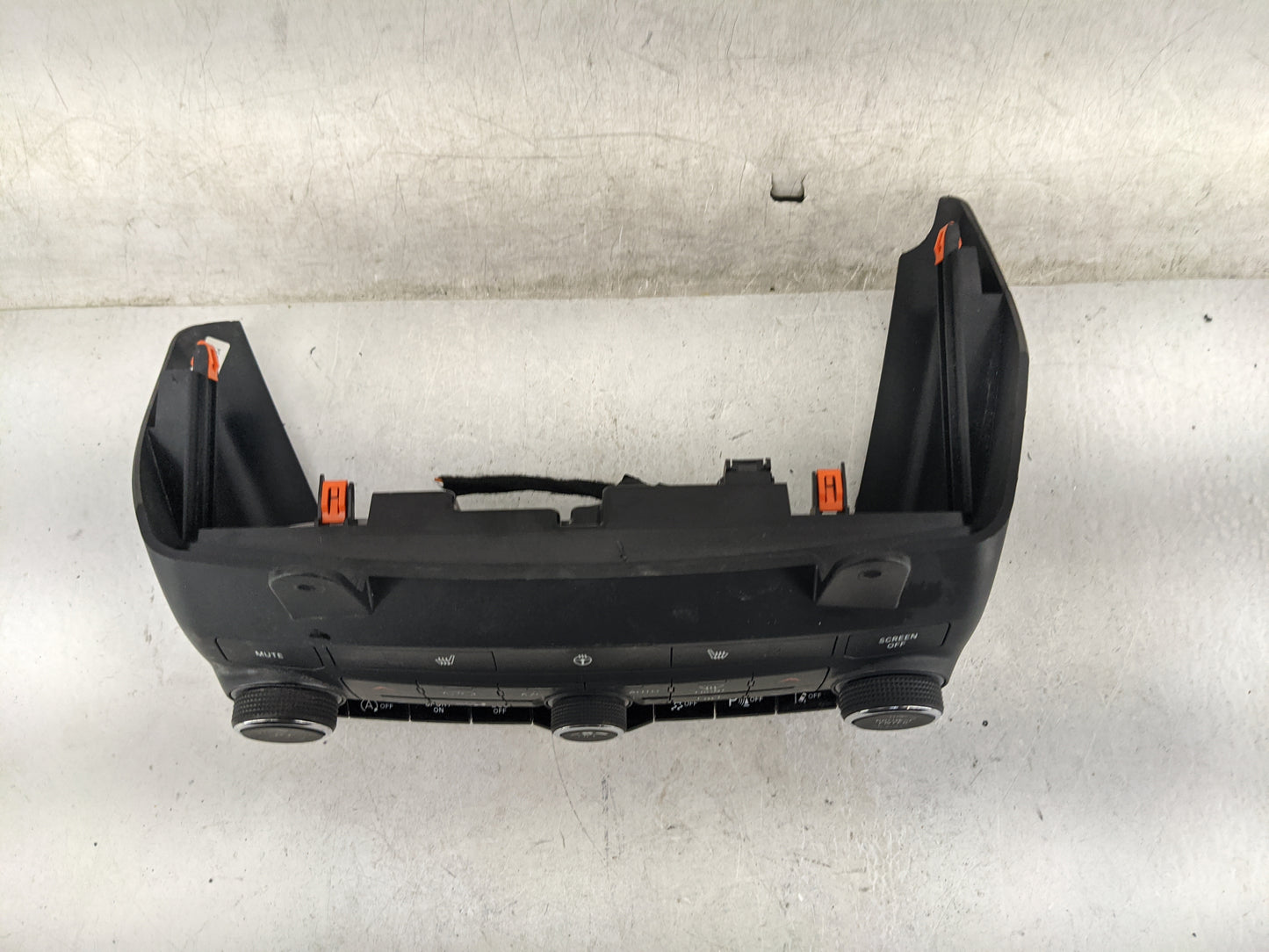 2021-2022 Dodge Durango Climate Control Module Temperature AC/Heater Replacement P/N:P68465670AC 68465670AC Fits Fits 2021 2