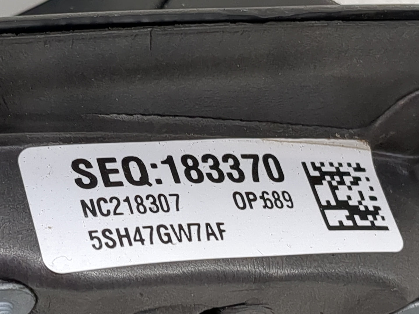 2014-2022 Dodge Durango Driver Side View Mirror - Left Door Mirror OEM Used - Oemusedautoparts1.com