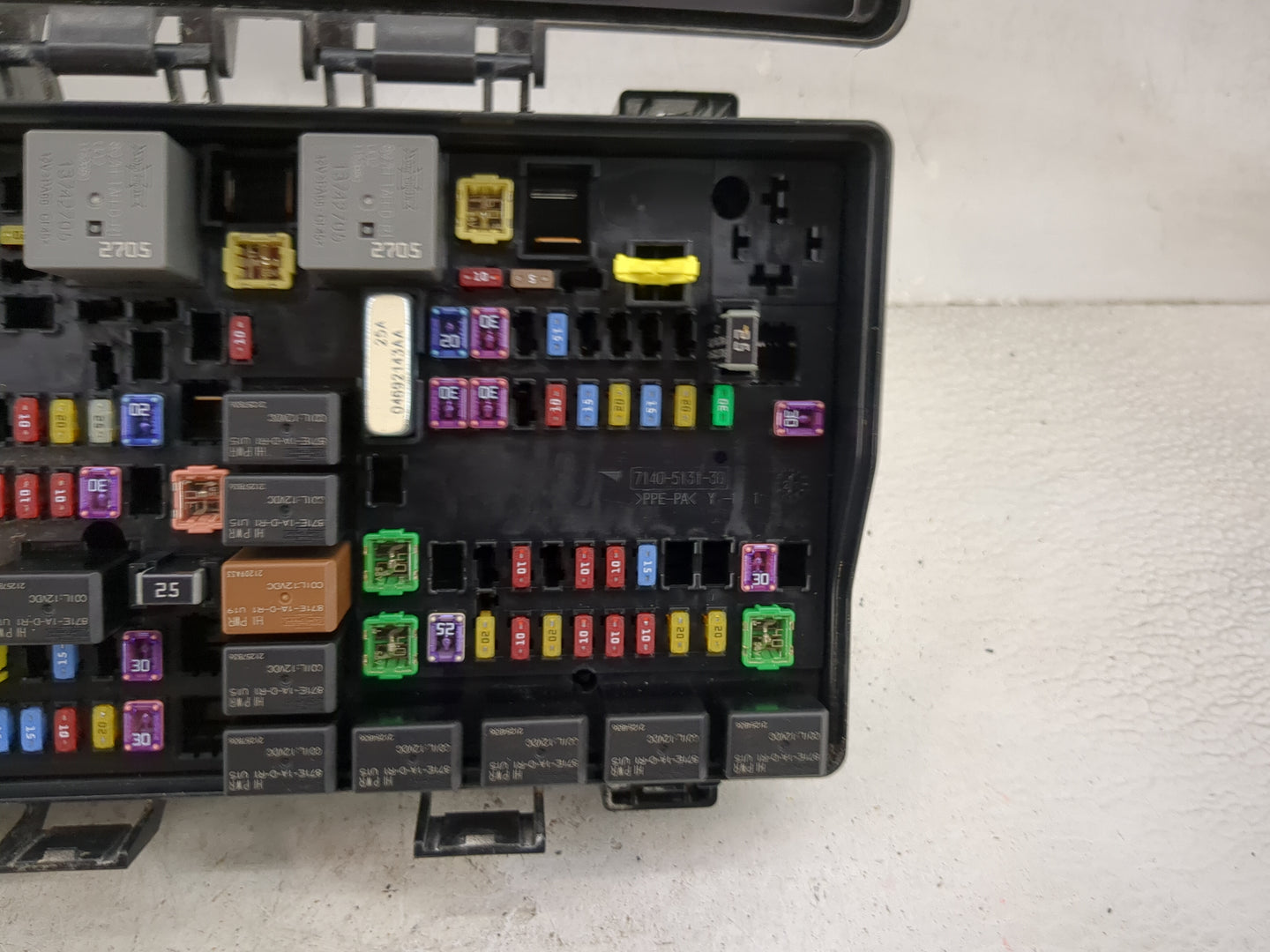 2022 Dodge Durango Fusebox Fuse Box Relay Module Tipm 1475931 - Oemusedautoparts1.com