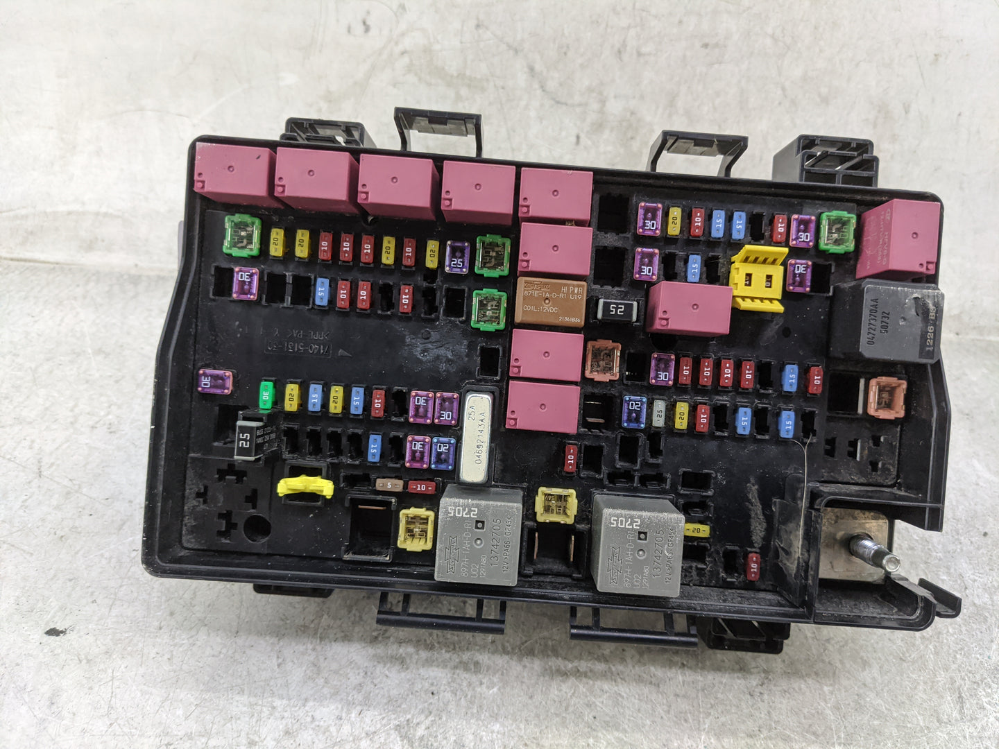 2022 Dodge Durango Fusebox Fuse Box Relay Module Tipm 1476075 - Oemusedautoparts1.com