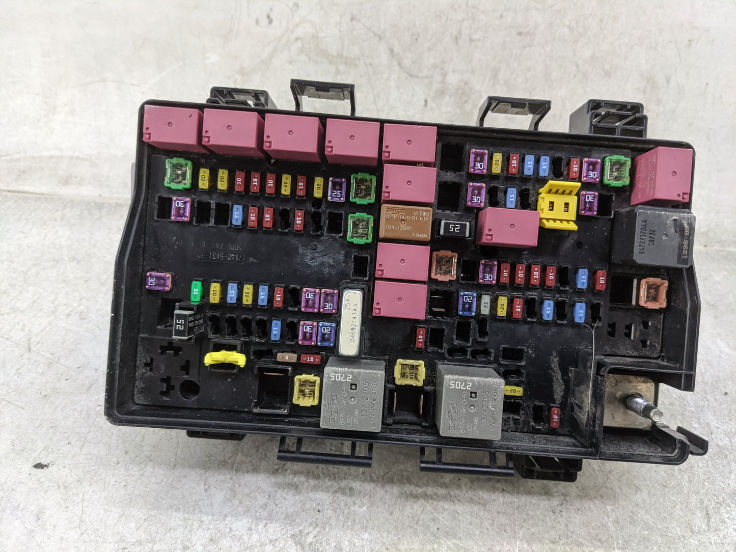2022 Dodge Durango Fusebox Fuse Box Relay Module Tipm 1476075 - Oemusedautoparts1.com