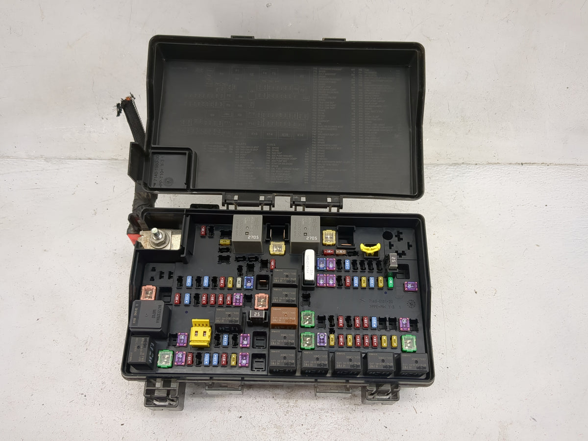 2022 Dodge Durango Fusebox Fuse Box Relay Module Tipm 7140-1980-30 1498833 - Oemusedautoparts1.com