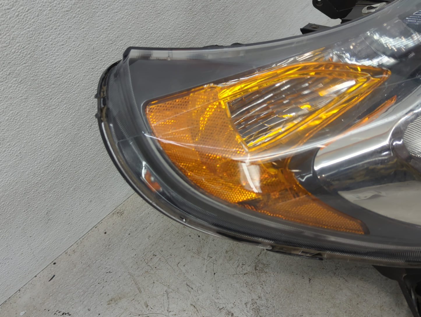 2022 Dodge Promaster Passenger Right Oem Head Light Headlight Lamp - Oemusedautoparts1.com