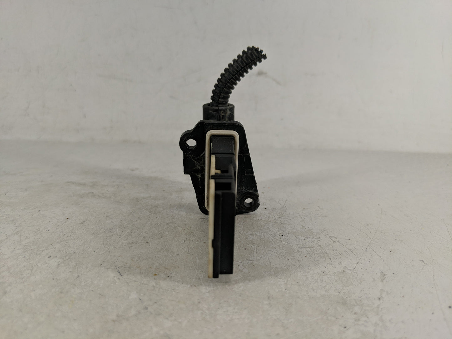 Dodge Ram 1500 Mass Air Flow Meter Maf - Oemusedautoparts1.com