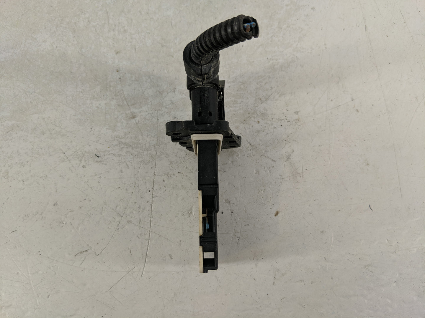 Dodge Ram 1500 Mass Air Flow Meter Maf - Oemusedautoparts1.com