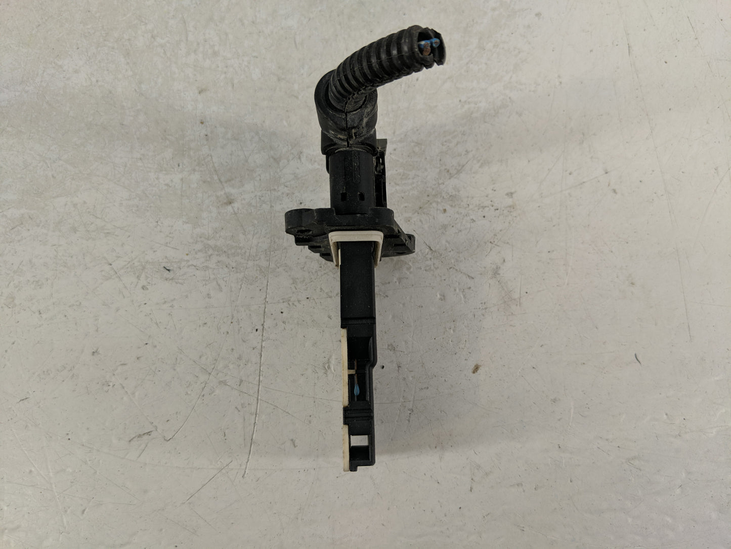 Dodge Ram 1500 Mass Air Flow Meter Maf - Oemusedautoparts1.com