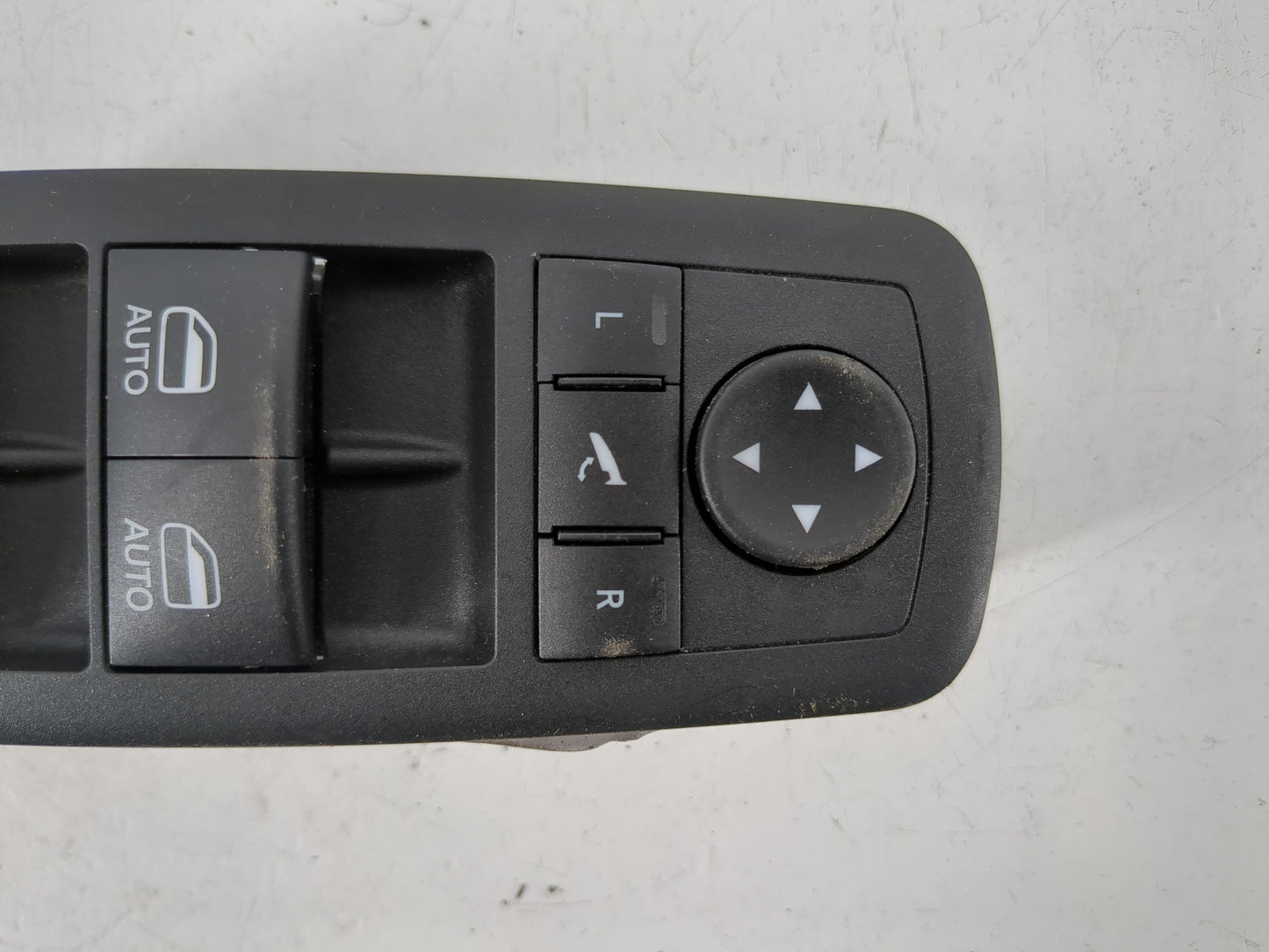 2022 Dodge Ram 1500 Master Power Window Switch Replacement Driver Side Left P/N:68262252AC Fits OEM Used Auto Parts - Oemuse