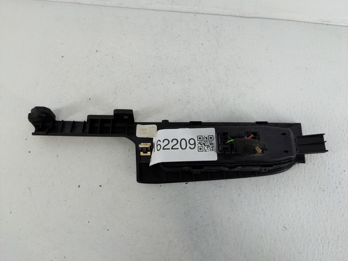 2022 Dodge Ram 1500 Master Power Window Switch Replacement Driver Side Left P/N:84708426 Fits OEM Used Auto Parts - Oemuseda